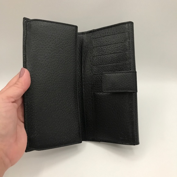 Authentic GUCCI Bifold Wallet - Picture 10 of 13
